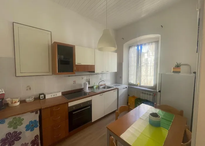 アパート Orizzonte - 5 Terre, Via Fratelli Rosselli 11, Centro Storico-stazione Centrale Con 2 Da Letto *