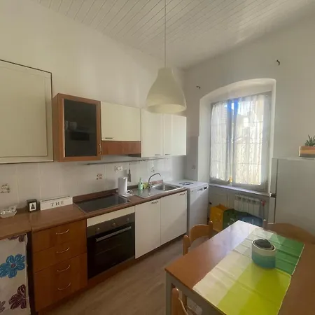 Lägenhet Orizzonte - 5 Terre, Via Fratelli Rosselli 11, Centro Storico-stazione Centrale Con 2 Da Letto *