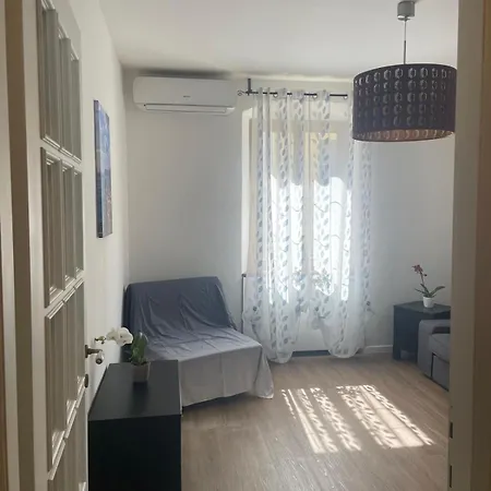 Orizzonte - 5 Terre, Via Fratelli Rosselli 11, Centro Storico-stazione Centrale Con 2 Da Letto Appartement La Spezia